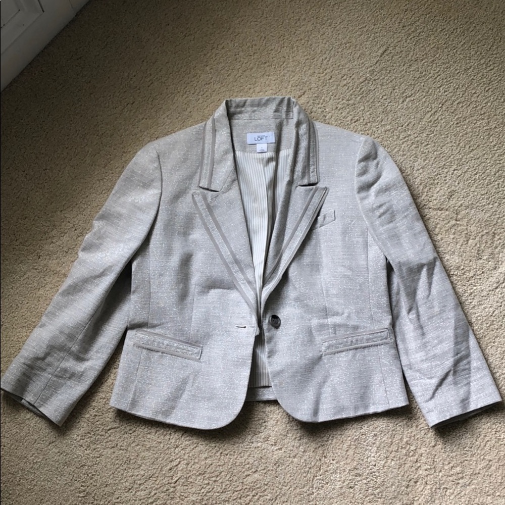 Loft light gray sparkly blazer size 8